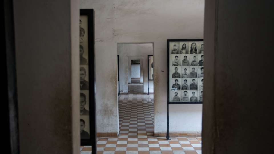 Image 4 of 23