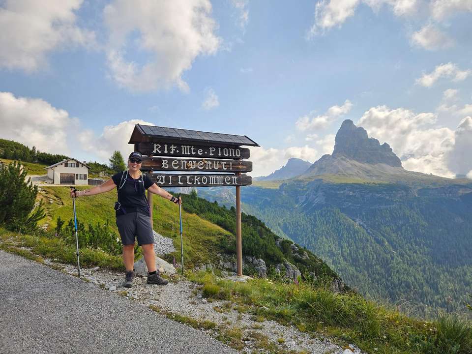 Classic Dolomites Hikes - Premium Adventure - undefined - Image 23