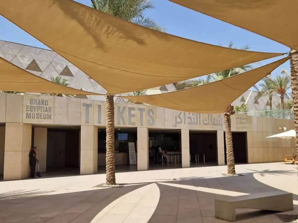 Image 15 of 19