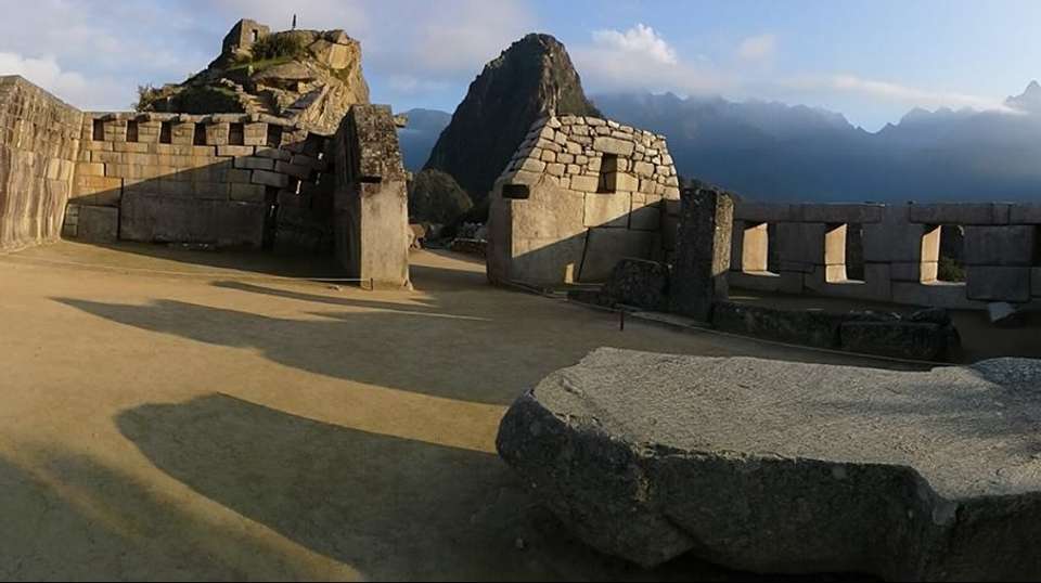 Classic Inca Trail 4 Days to Machu Picchu - Alpaca Expeditions - Peru - Image 8