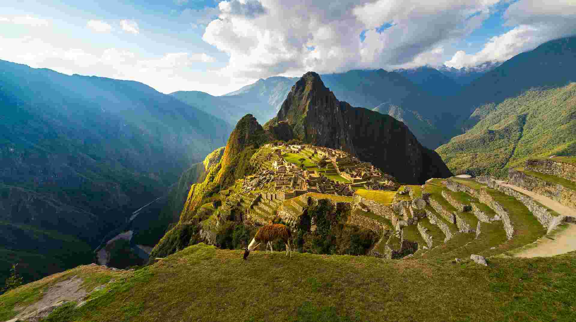 Classic Inca Trail to Machu Picchu 