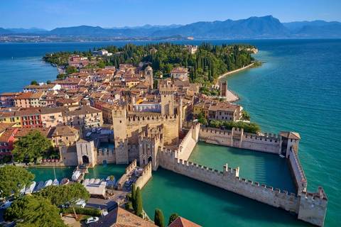 Milan Art And Architecture Tour: Classic Italy, Private Tour