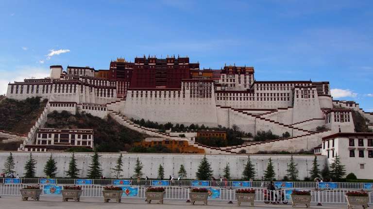 Classic Lhasa Group Tour: 4 Days trip - alternative tour available