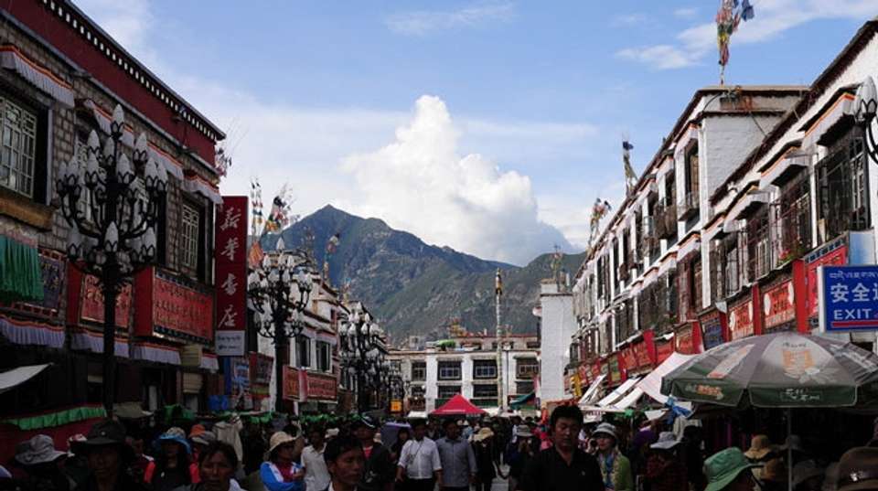 Classic Lhasa Group Tour: 4 Days  - undefined - Image 3