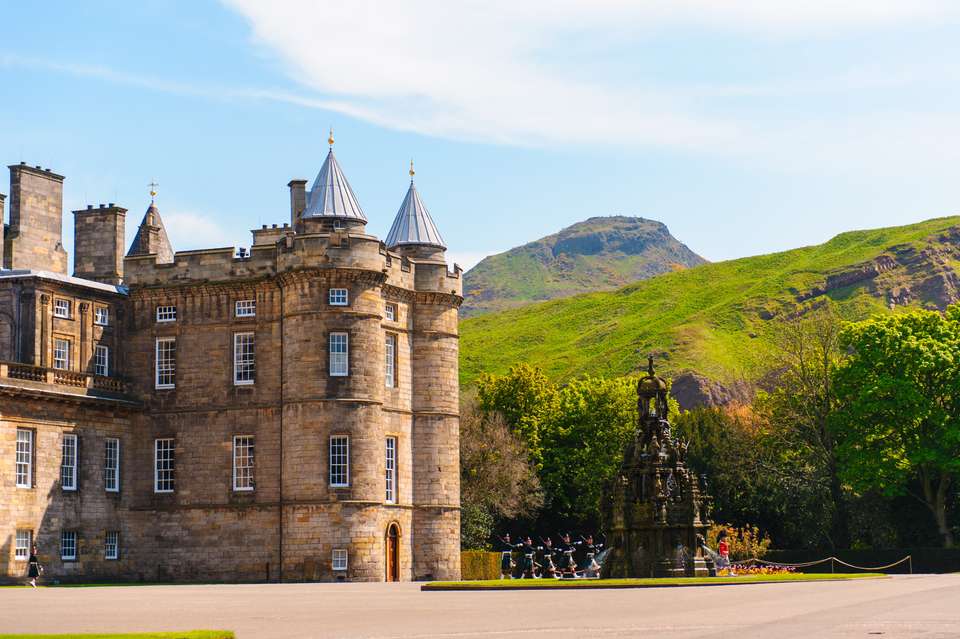 Classic Scotland: Edinburgh to the Highlands - Exodus Adventure Travels - Scotland - Image 2