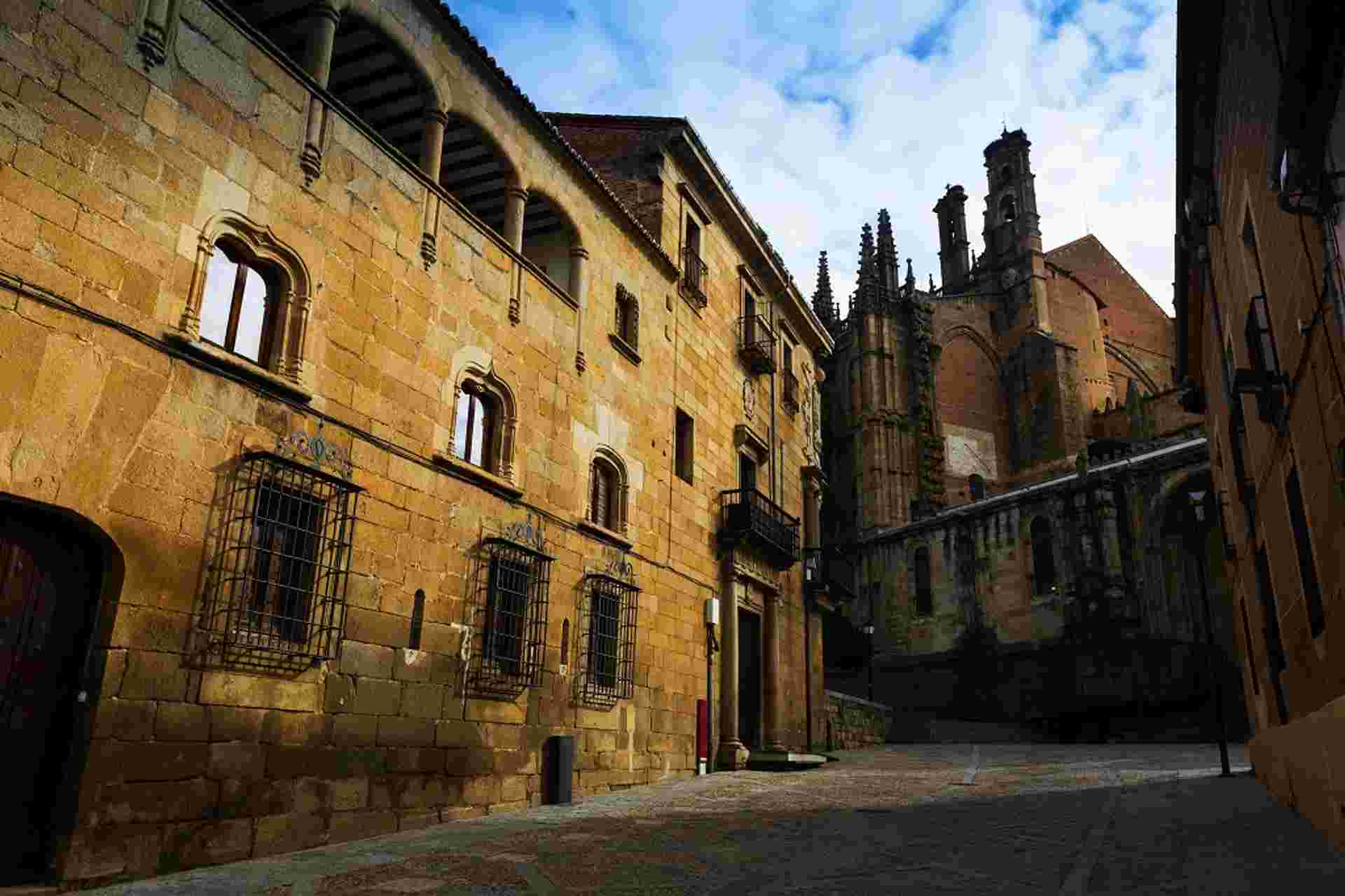 Classical Extremadura, Self-drive