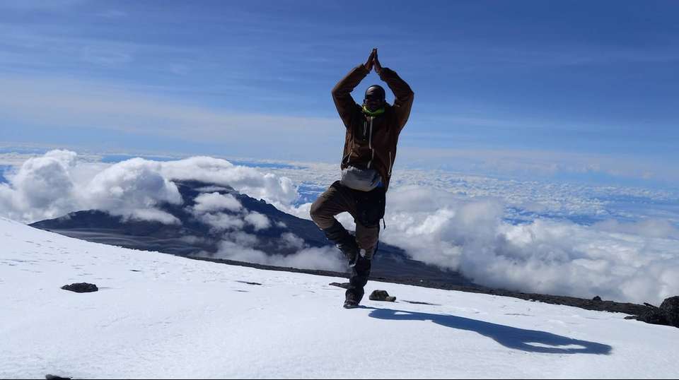Climbing Kilimanjaro Lemosho Route in 10 Days - Zara Tours - Tanzania - Image 8