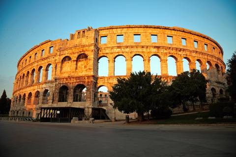 Mediterranean Trekking And Hiking Tour: Coastal Croatia: Porec To Pula Cycling