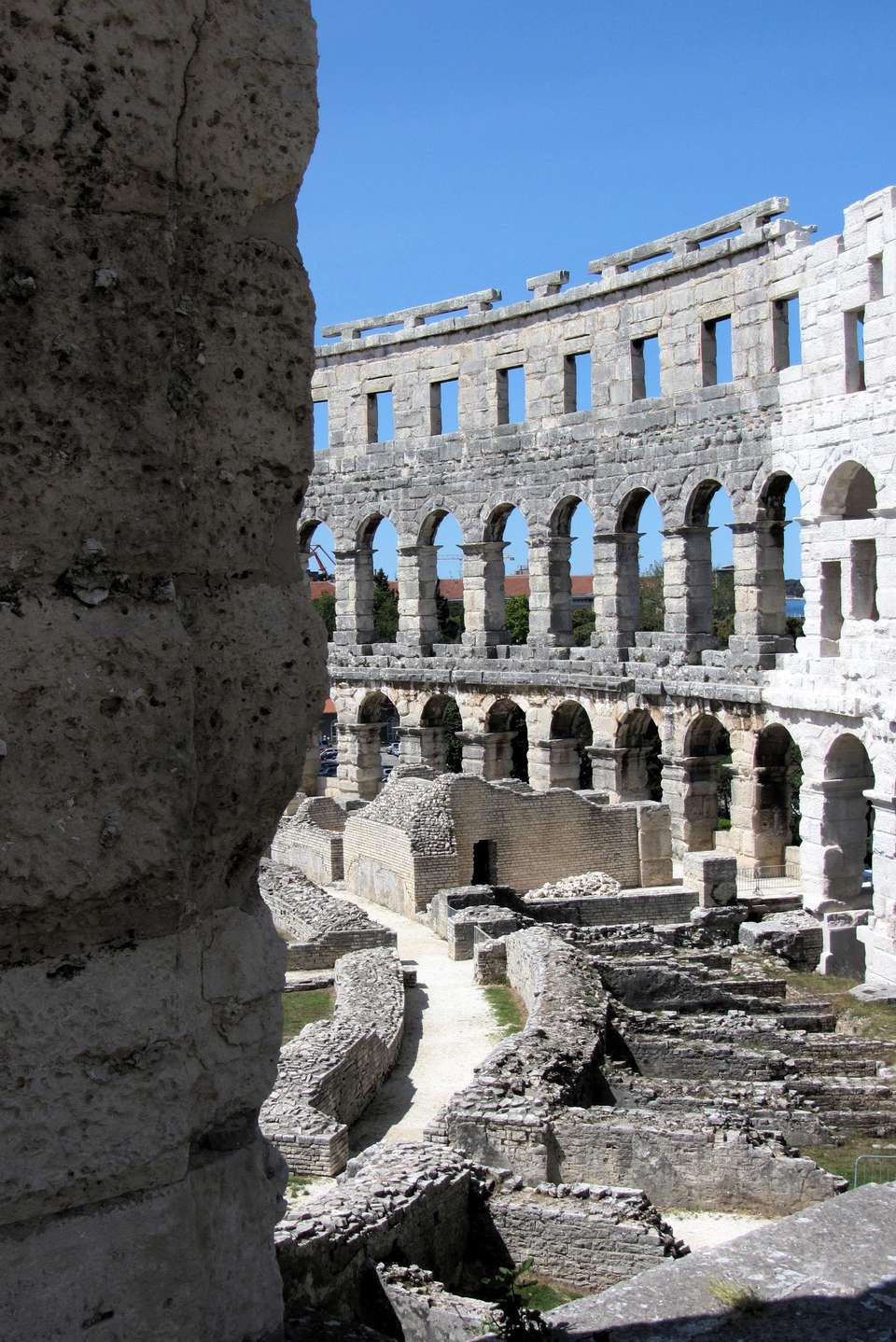 Coastal Croatia: Porec to Pula Cycling - undefined - Image 8