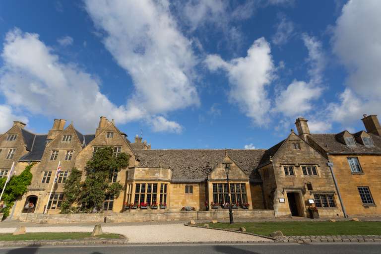 Coasts & Countrysides of England with Edinburgh, Liverpool & London - June 2027