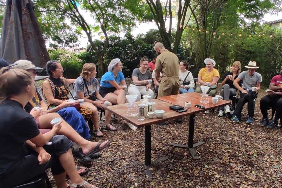 Coffee Farm Tour and Tasting Experience - Tangol Tours - Colombia - Image 2