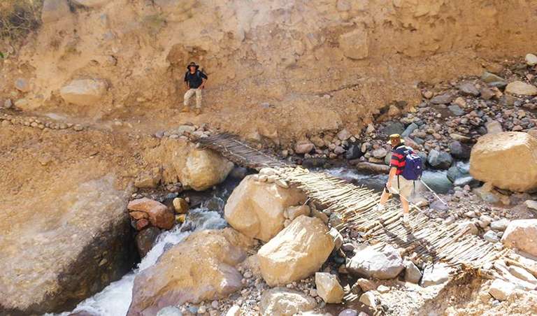 Colca Canyon Trekking 2D/1N & Transfer to Puno - 2 days