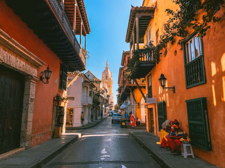 South America Natural landmarks sightseeing Tour: Colombia: Culture, Coffee & Caribbean