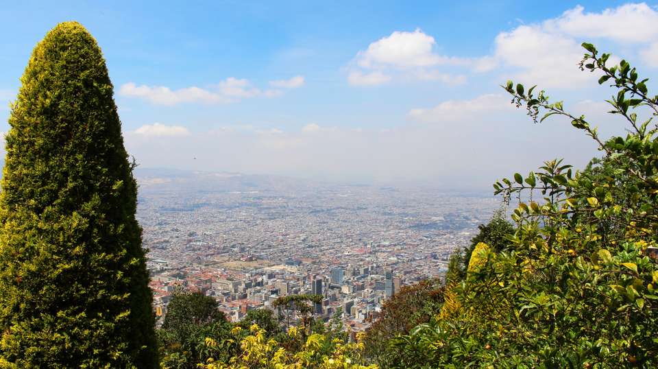 Colombian Sunny Short-Break - undefined - Image 3