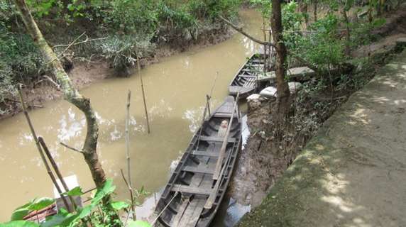 Image 4 of 7