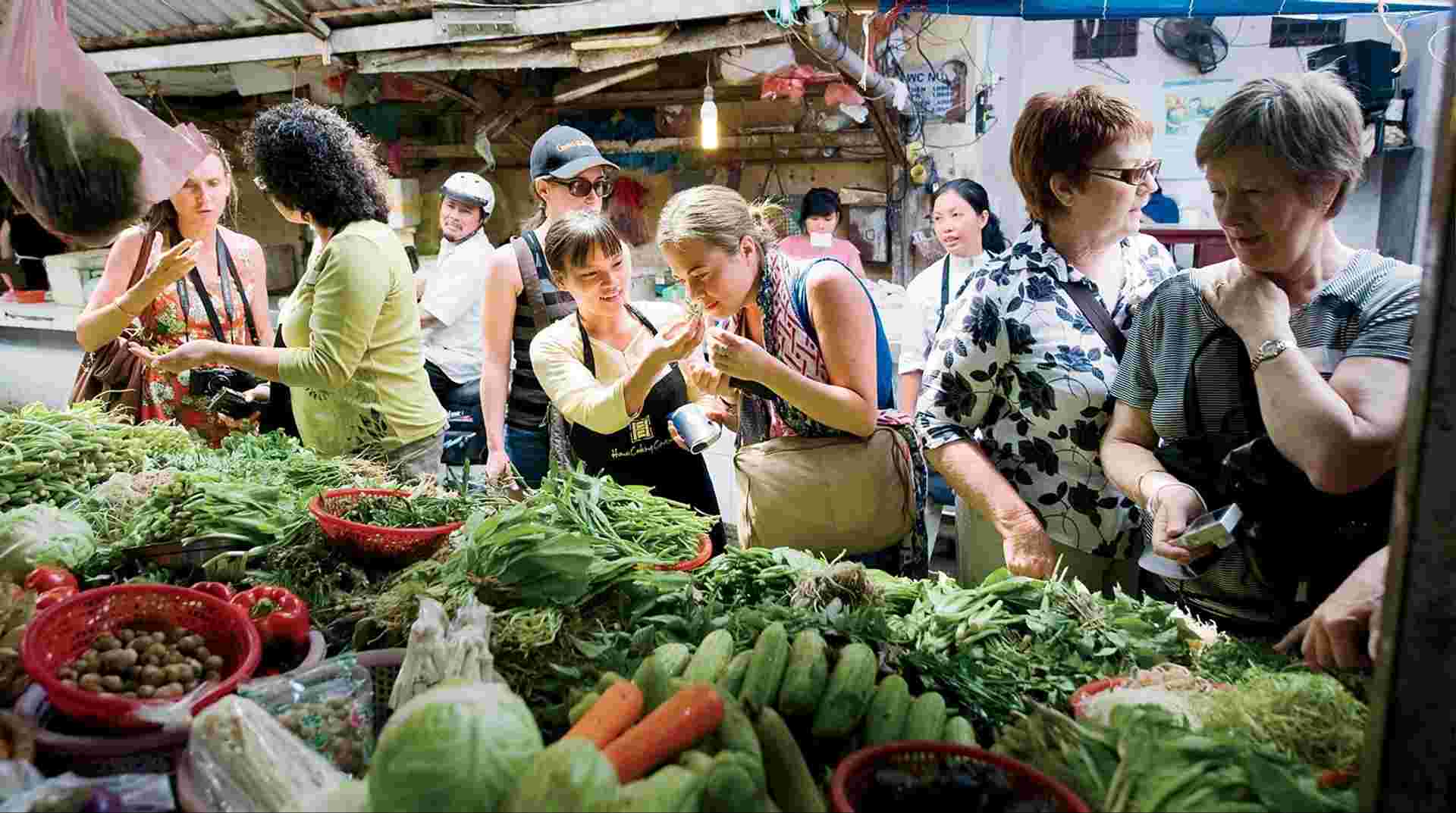Cooking Experience in Hanoi Half-day Tour