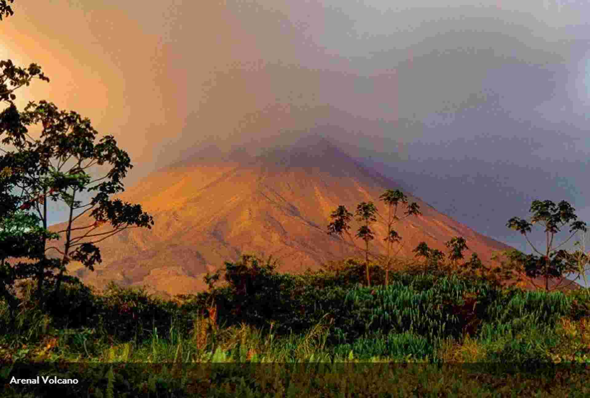 Costa Rica Active Escape