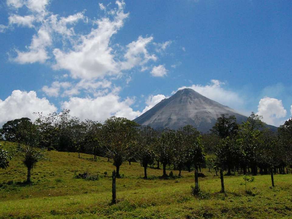 Costa Rica Adventure & Beach - 11 Days - On The Go Tours - Costa Rica - Image 4