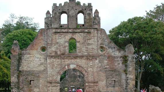 Image 4 of 29