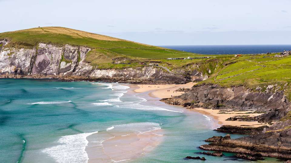 Countryside of the Emerald Isle  - Collette Tours - Ireland - Image 4