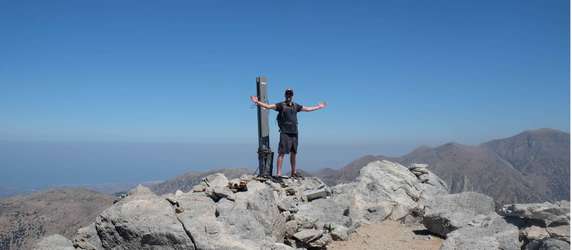 Image 4 of 8