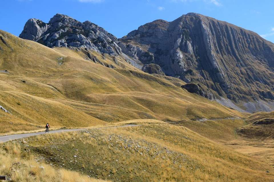 Croatia & Montenegro: Hike, Bike & Raft - Intrepid Travel - Croatia - Image 17