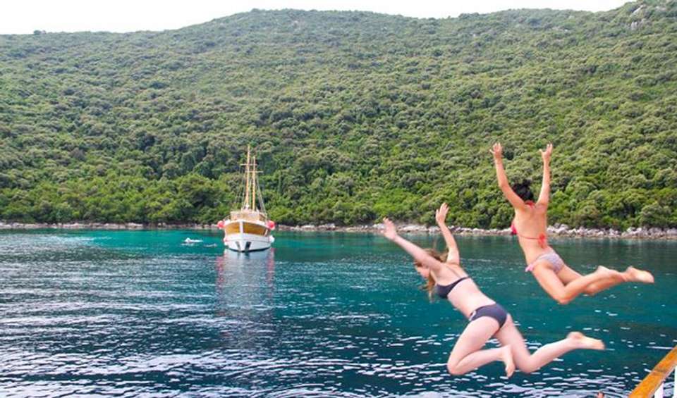 Croatia Sailing Adventure 8D/7N (Split to Dubrovnik) - Bamba - Croatia - Image 3