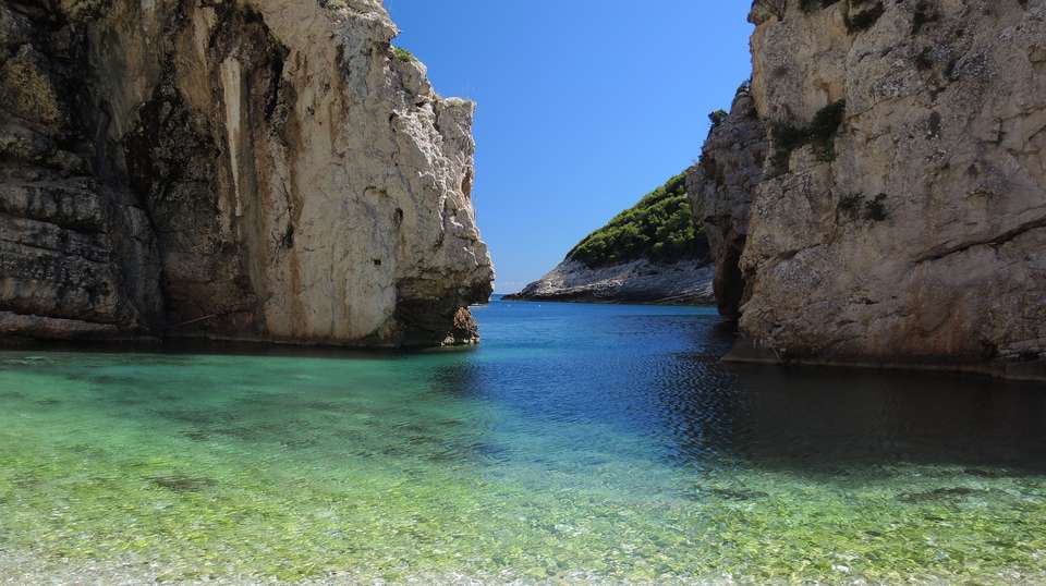 Croatian Pearls - Korcula Adventures - Croatia