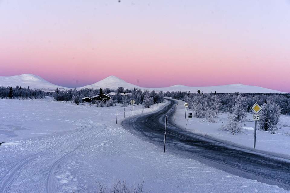 Cross-Country Skiing in Venabu - Exodus Adventure Travels - Norway - Image 24