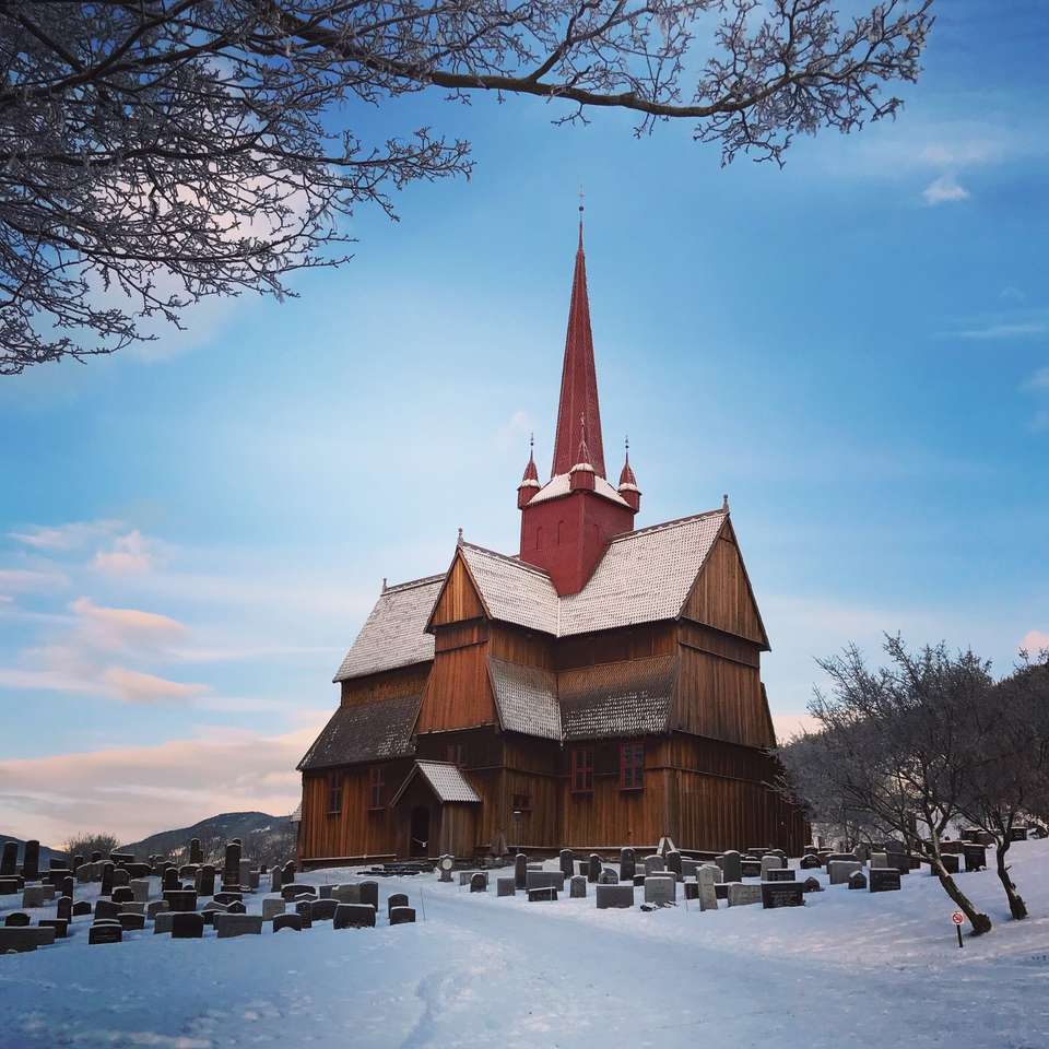 Cross-Country Skiing in Venabu - Exodus Adventure Travels - Norway - Image 20