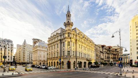 Cruise & Rail: Grand Alpine & Highlights Of Eastern Europe (2026) - 17 Days