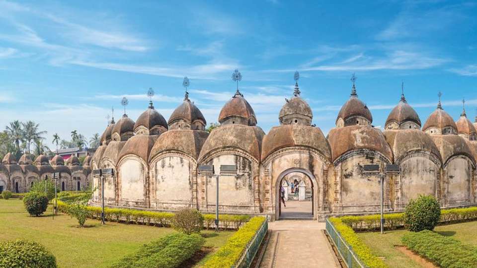 Cruise on the Ganges between Kolkata and Varanasi & the splendors of Rajasthan (port-to-port cruise) - Tweet World Travel - India - Image 3
