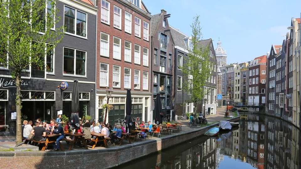 Cruise on the IJsselmeer, one of Holland's treasures (port-to-port cruise) - Tweet World Travel - Holland - Image 1