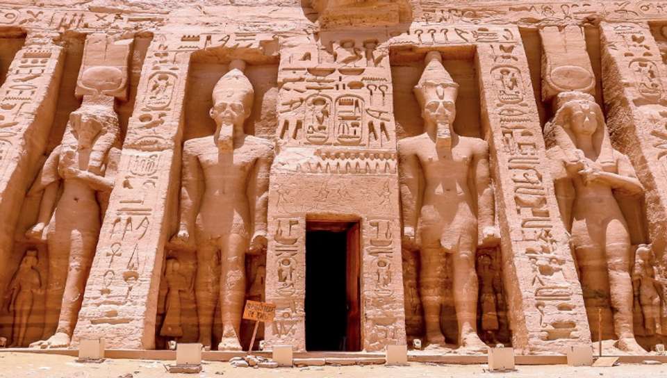 Cruise on the Nile: The Land of the Pharaohs (port-to-port cruise) - Croisieurope - Egypt - Image 5