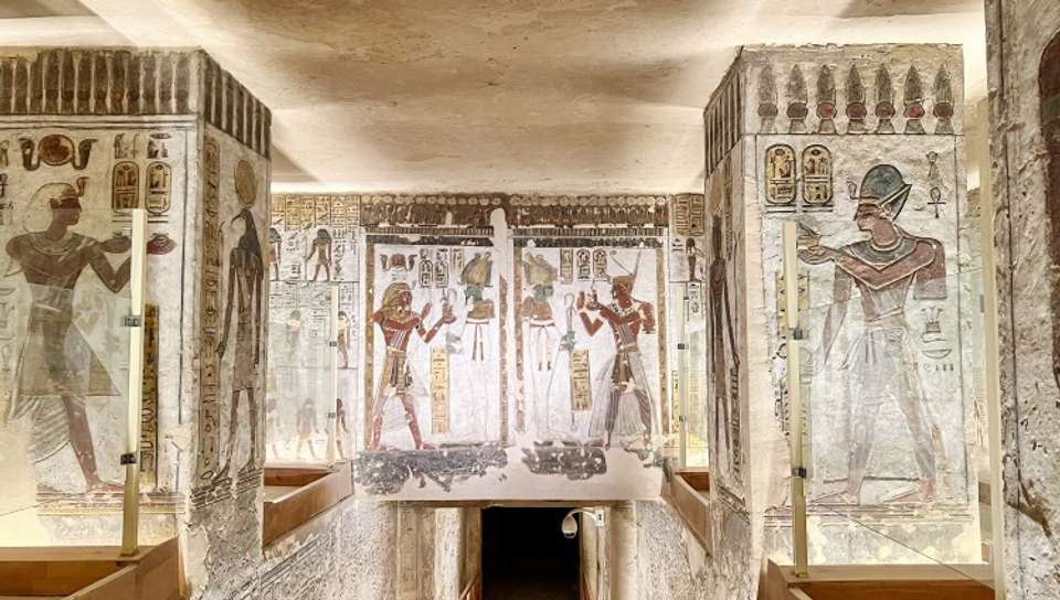 Cruise on the Nile: The Land of the Pharaohs (port-to-port cruise) - Croisieurope - Egypt - Image 6