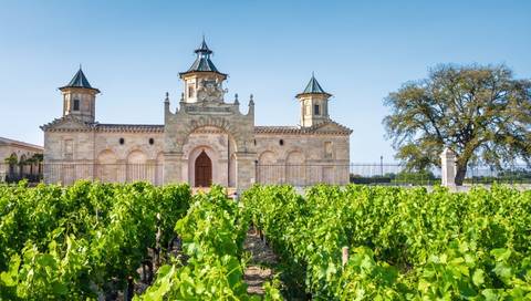 Cruise Through The Aquitaine Region From Bordeaux To Royan, Along The Gironde Estuary And The Garonne And Dordogne Rivers (port-to-port Cruise) - June 2026