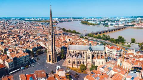Cruise Through The Aquitaine Region From Bordeaux To Royan, Along The Gironde Estuary And The Garonne And Dordogne Rivers (port-to-port Cruise) - August 2026