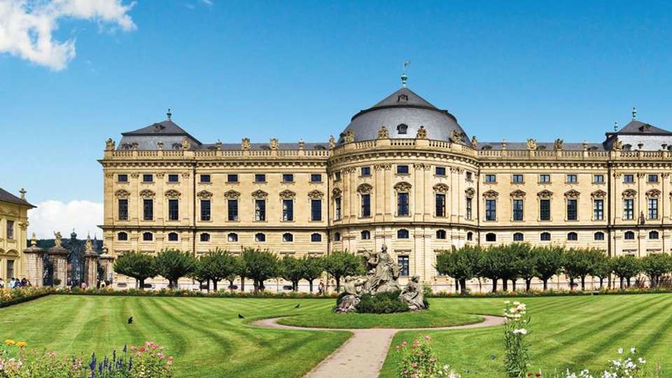 Cruise through the Heart of Europe from the Rhine to the Danube - Tweet World Travel - Austria - Image 7