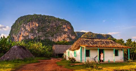Havana Cultural, Religious And Historic Sites Tour: Cuba Libre!