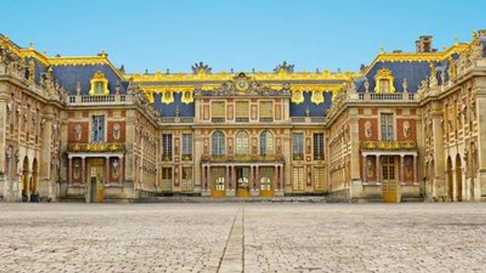 Cultural cruise along the Seine; Versailles, Paris, and Normandy (port-to-port cruise) - Croisieurope - France - Image 3