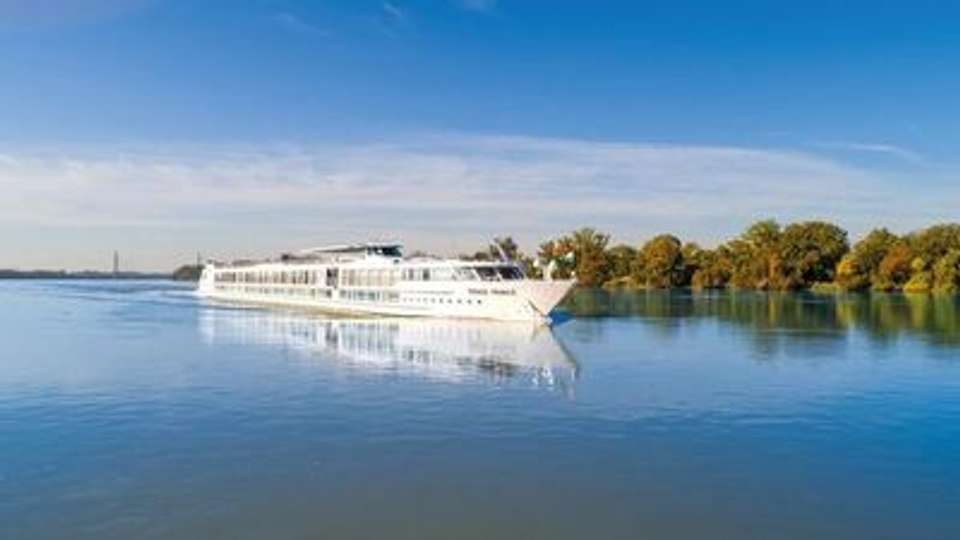 Cultural cruise along the Seine; Versailles, Paris, and Normandy (port-to-port cruise) - Croisieurope - France - Image 4