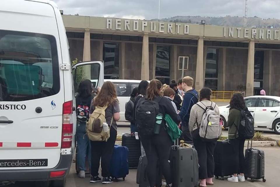 Cusco Airport Arrival Private Day Transfer - Tangol Tours - Peru - Image 5