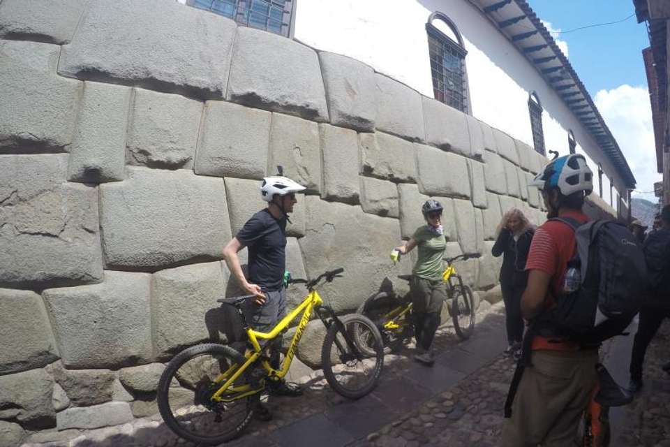 Cusco City Mountain Bike Tour - Tangol Tours - Peru - Image 2