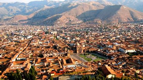 Peru Tailor-made Vacation Packages: Cusco City Tour With Family-style Lunch