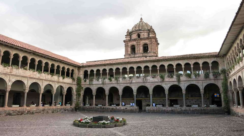 Cusco City Tour with Family-Style Lunch - Apu Andino - Peru - Image 2