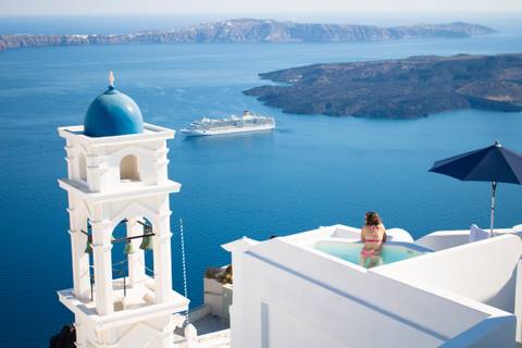 Cycladic Explorer: Athens – Mykonos – Santorini | 10 Days - 10 Days