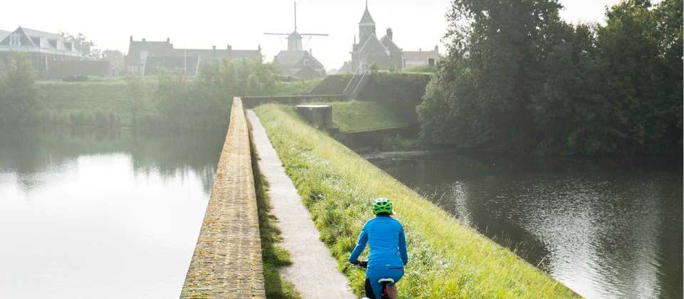 Cycle Amsterdam to Bruges - Utracks - Holland - Image 12