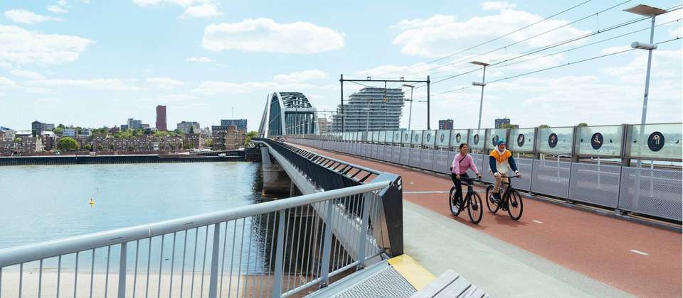 Cycle Amsterdam to Paris - Utracks - Holland