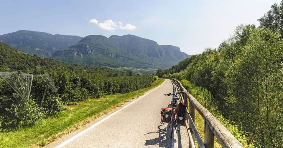Cycle Dolomites, Lake Garda and Verona - Explore - Italy - Image 11