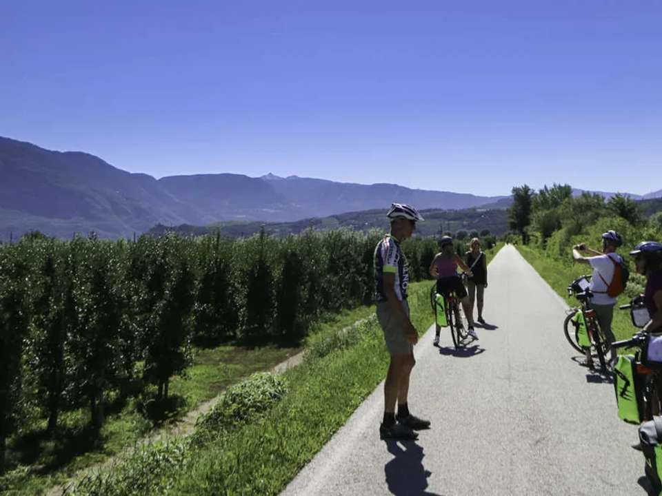 Cycle Dolomites, Lake Garda and Verona - undefined - Image 16
